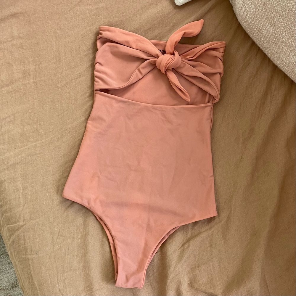 Mikoh One Piece